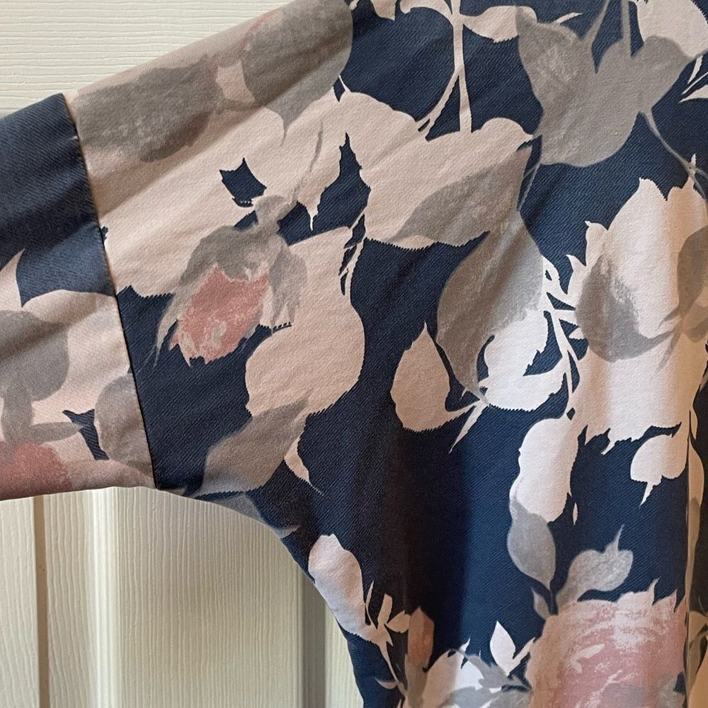 PINK AND BLUE FLORAL XINWEI ZIPPERED HOODIE PLUS SIZE 52 - Picture 5 of 8